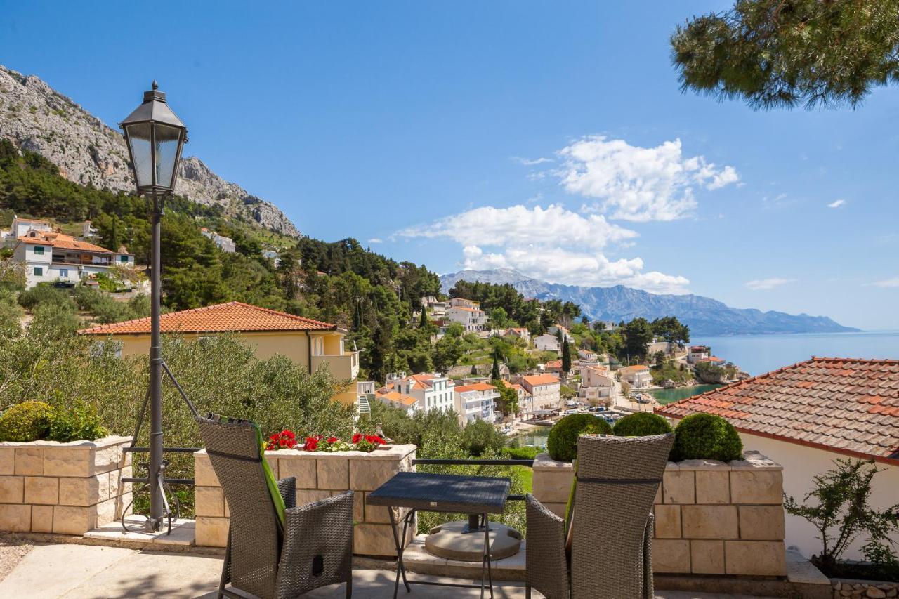 Seaside Apartment Kamelia Mimice Bagian luar foto