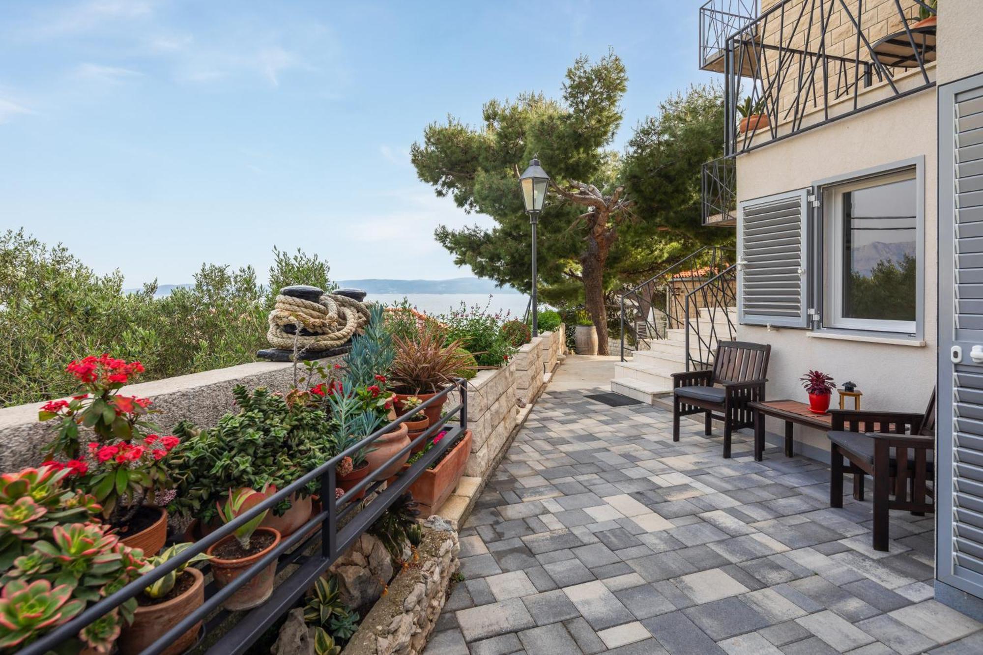 Seaside Apartment Kamelia Mimice Bagian luar foto